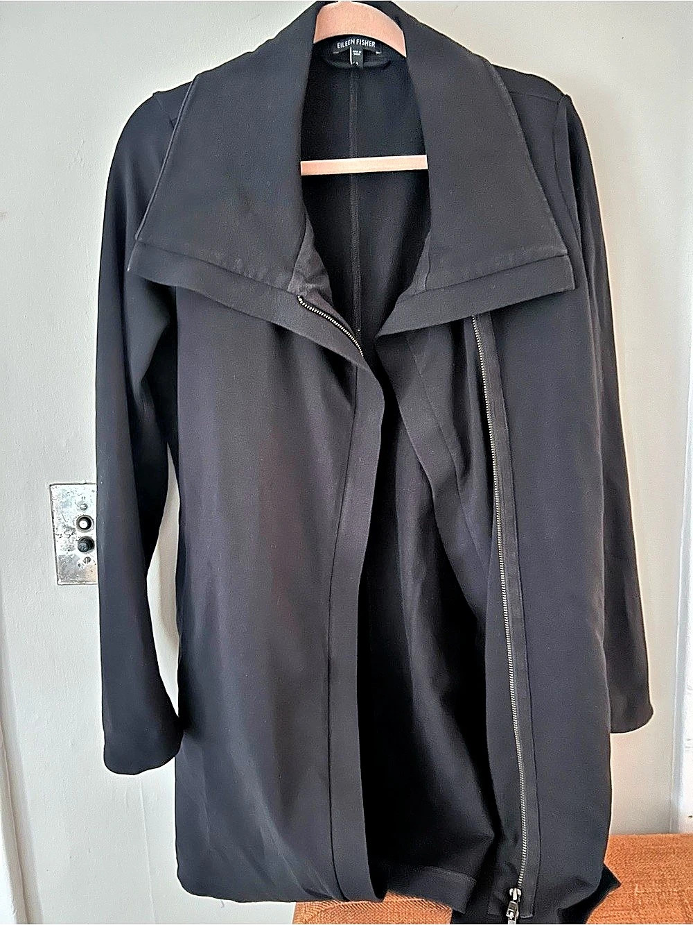 Eileen Fisher Black Zip Front Coat Size Small Like New